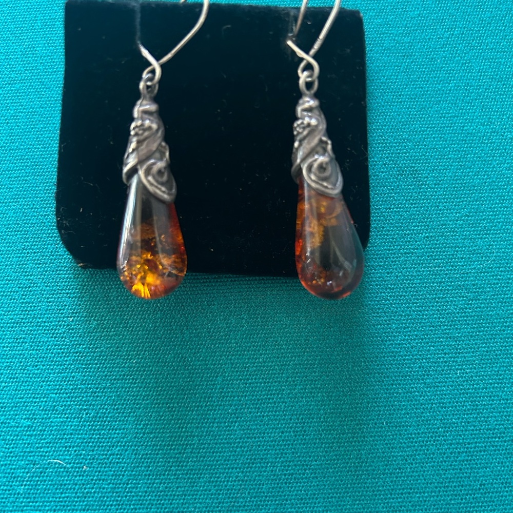 Vintage Sterling Silver Baltic Amber Earings